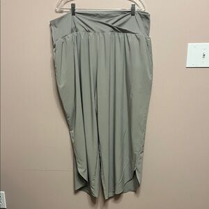 HALARA Gray High Waist Crossover Pants
